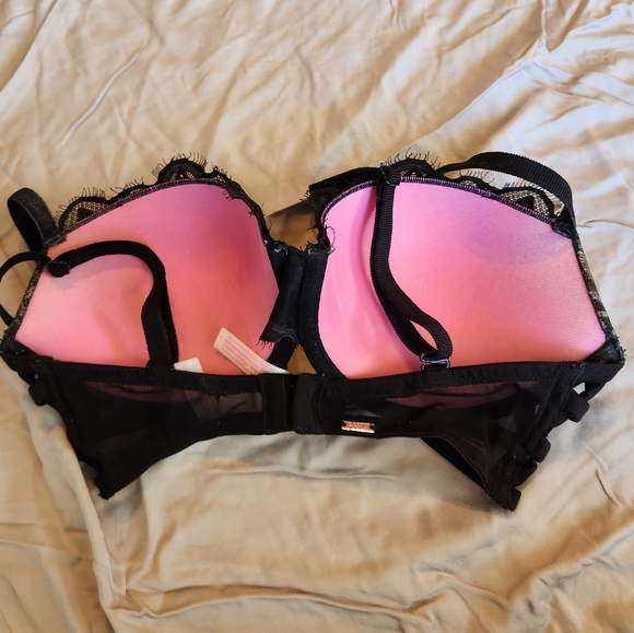 Black Some Lace Up Date Night Push Up Bra - Picture 3 of 4